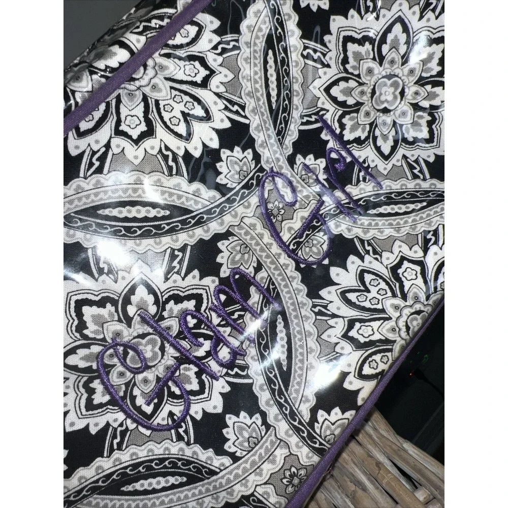 GLAM GIRL Cosmetic Carry Case Black White Print Zippered Pocket‎
